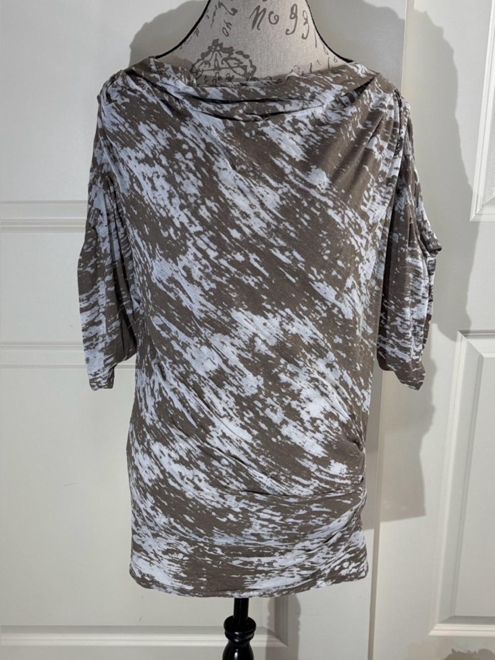 Foley + Corinna Taupe and White Burnout Print Tunic Small